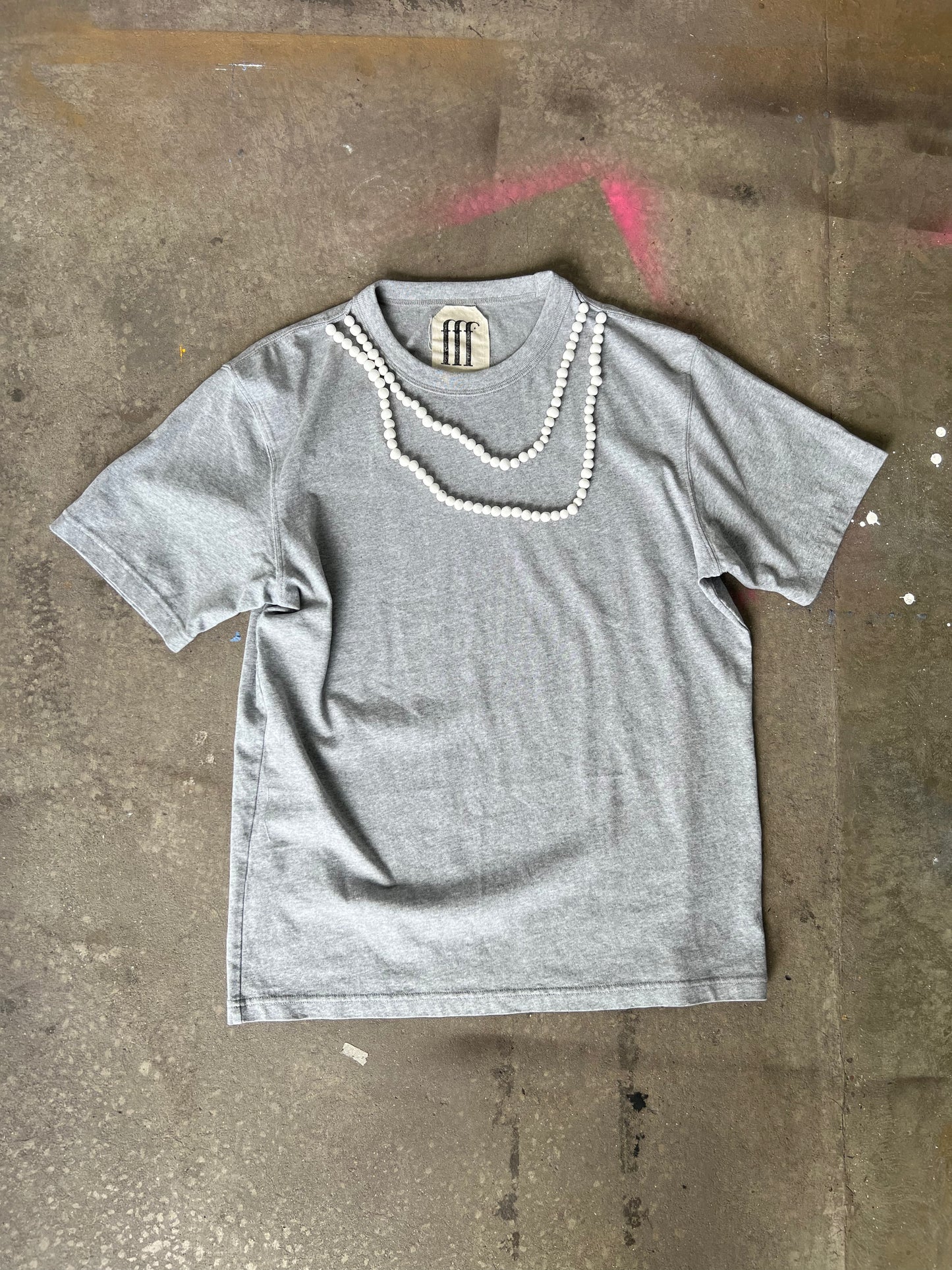 Pearls Not Promises Tee